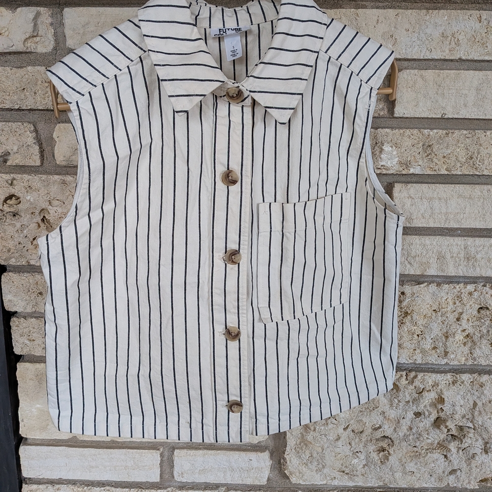 Sleeveless Button-Front Striped Shirt - Cream with Black Stripes
